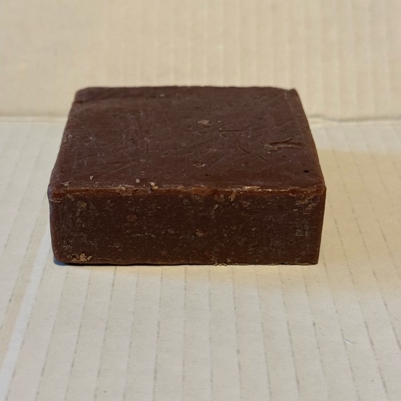 2 Bars Moroccan Vanilla Goat’s Milk Handmade Soap - Picture 4 of 4